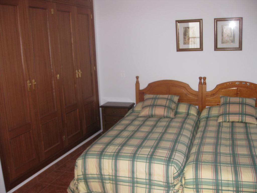 Villa Remedios Cuevas del Becerro Habitación foto
